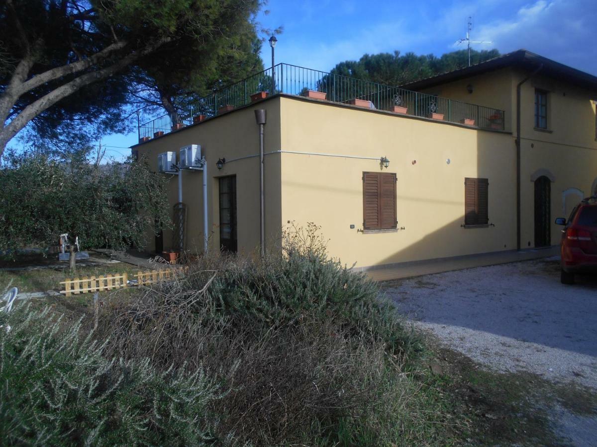 Relais"La Cappuccina" Rooms&Apartments Assis Exterior foto