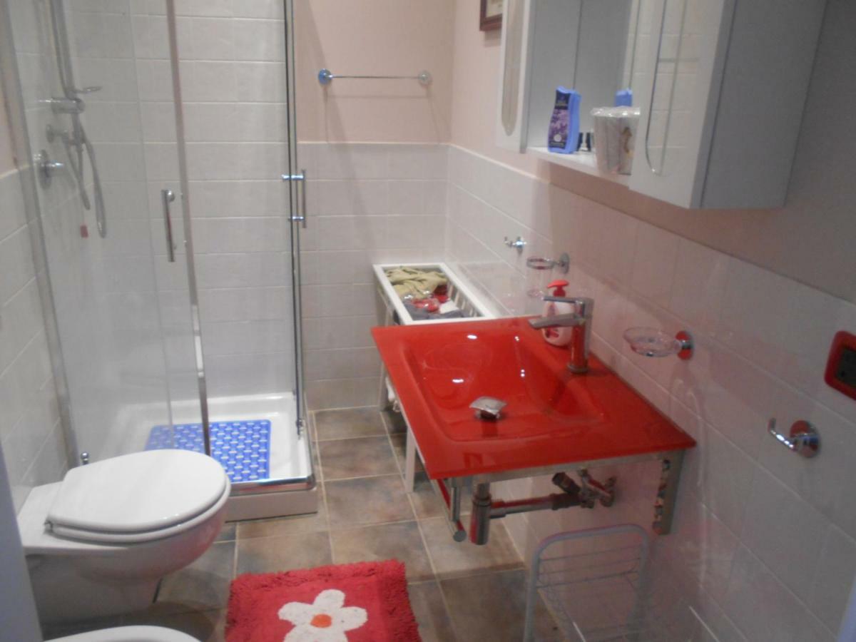 Relais"La Cappuccina" Rooms&Apartments Assis Exterior foto
