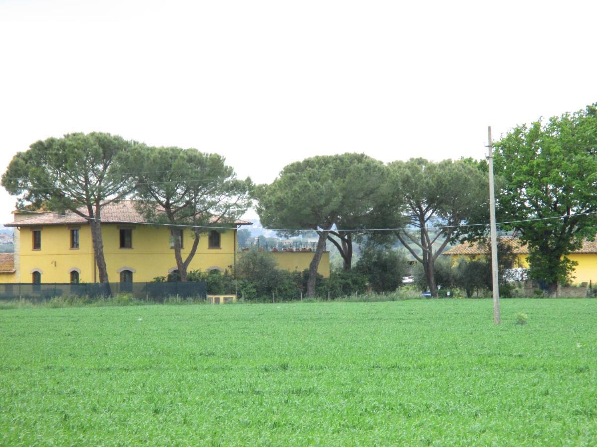 Relais"La Cappuccina" Rooms&Apartments Assis Exterior foto